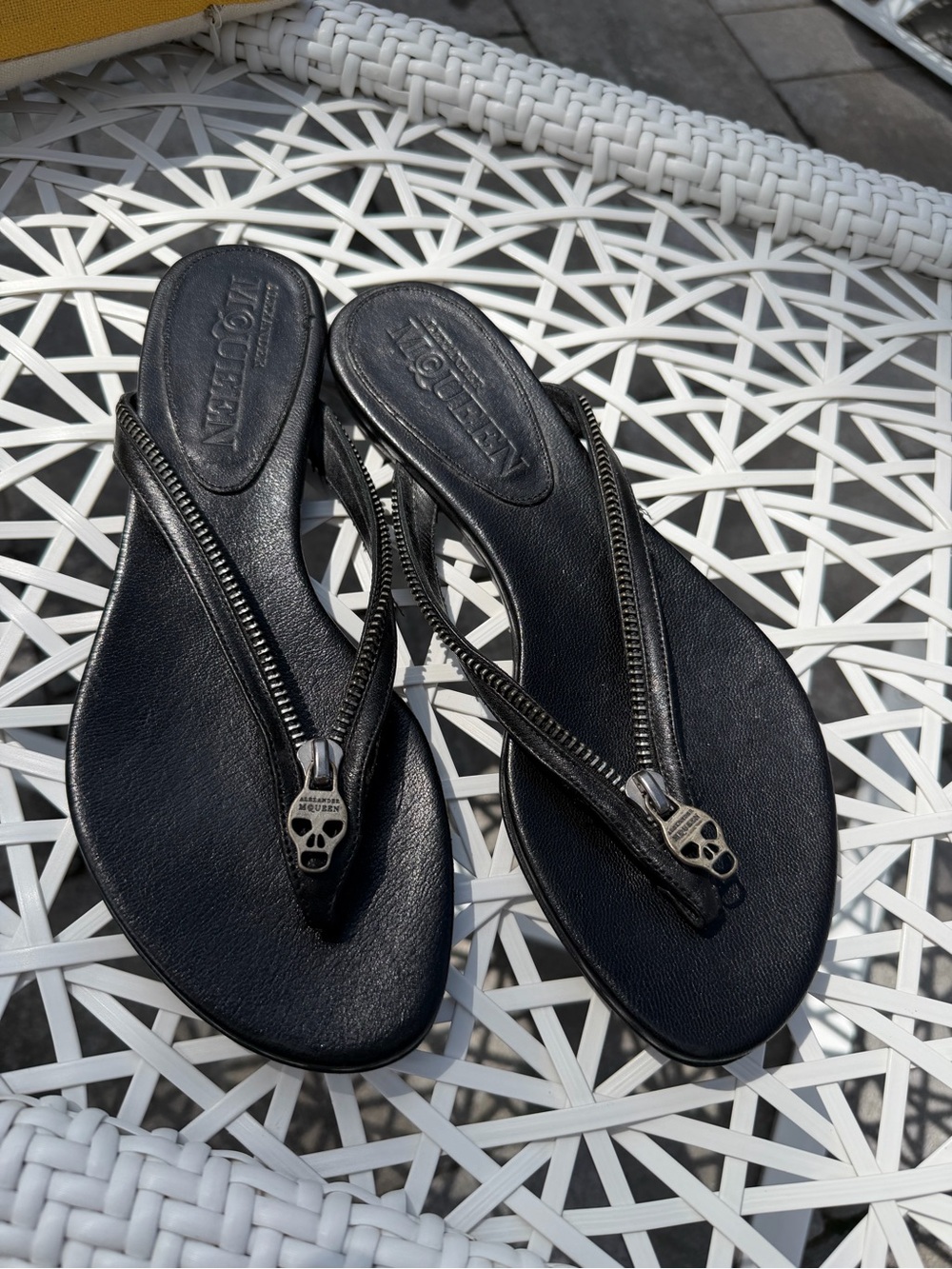 Alexander McQueen women’s skull leather flip flops 8.5